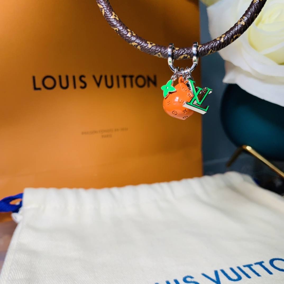 Lv-Fruits bracelet