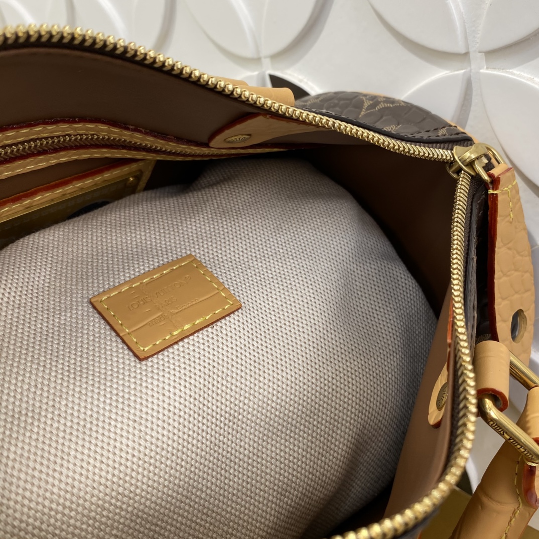 Louis Vuitton Speedy P9 Bandoulière 25 Crocodile Leather