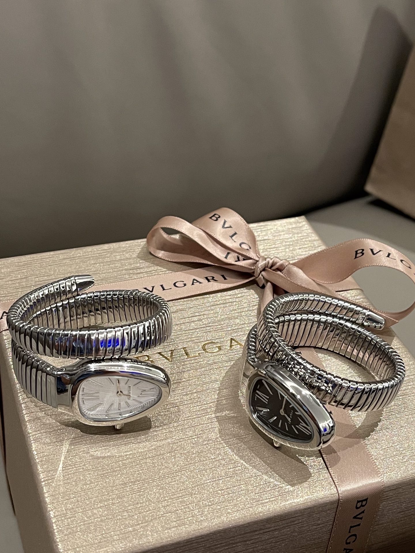 Serpenti Tubogas watch