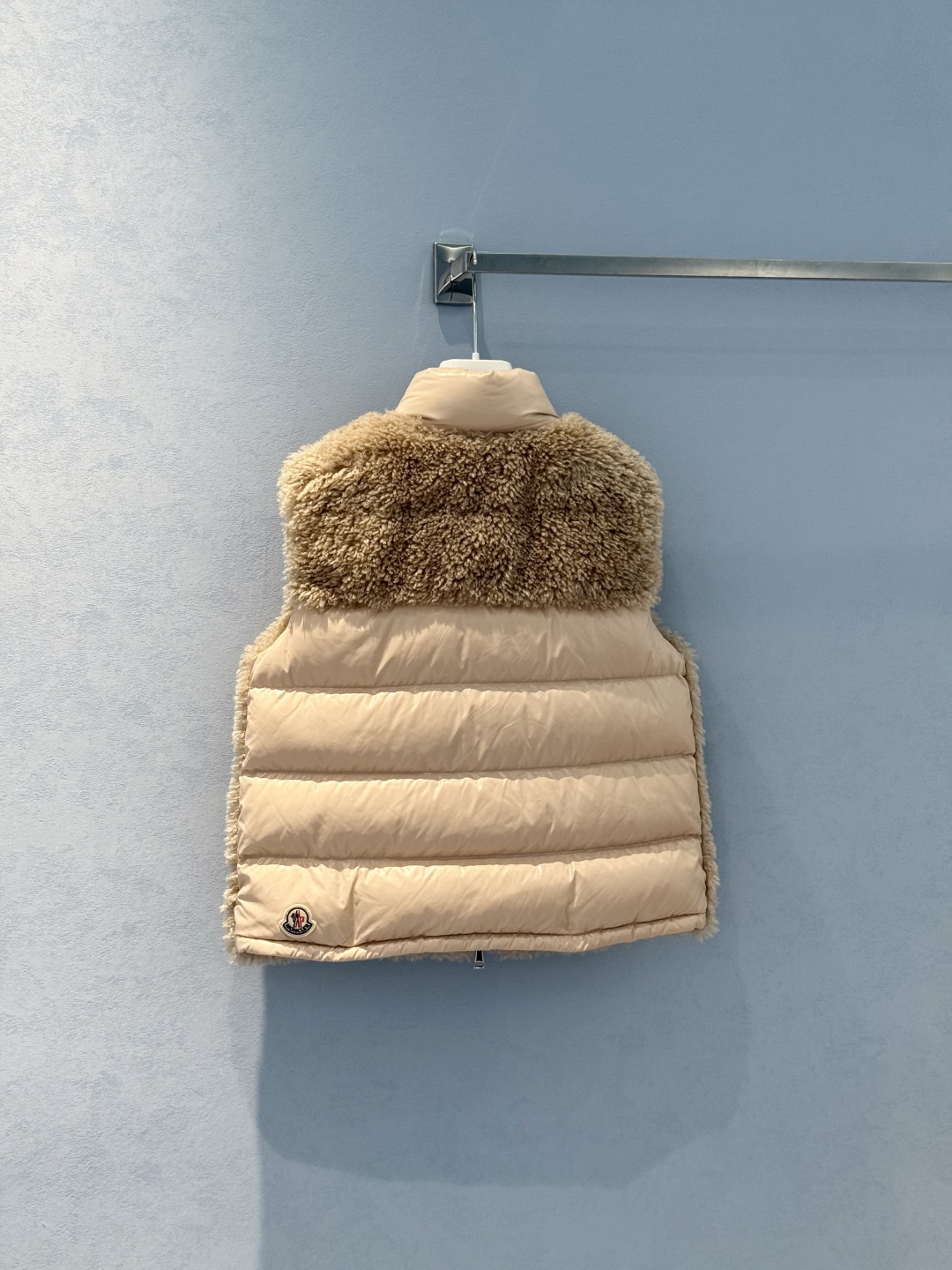 MONCLER Planeze sleeveles jacket