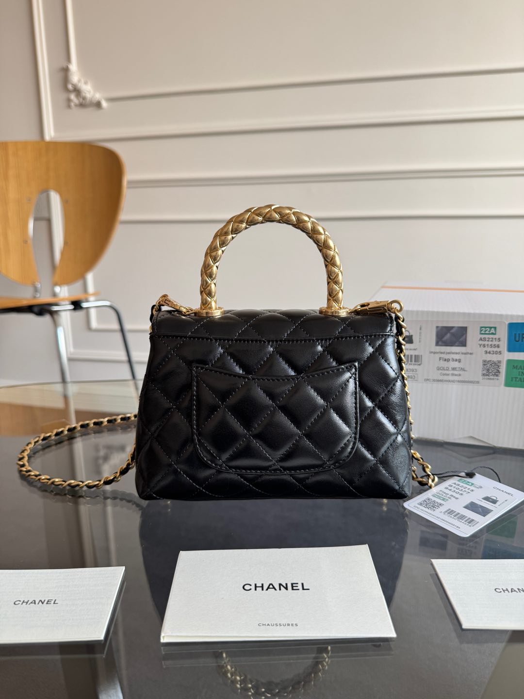chanel cocohandle bag