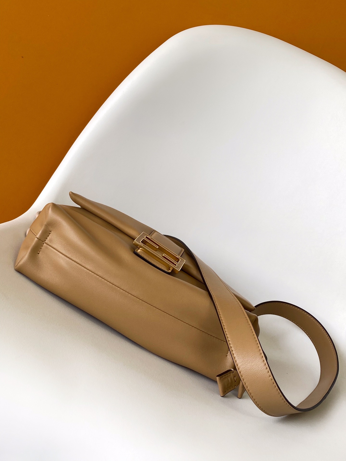 FENDI-Mamma Baguette Medium