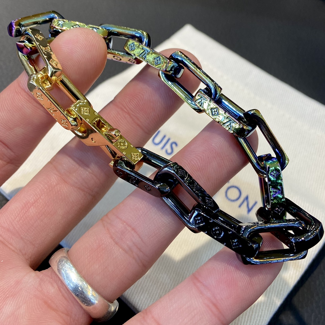 Lv-Monogram quenched bracelet