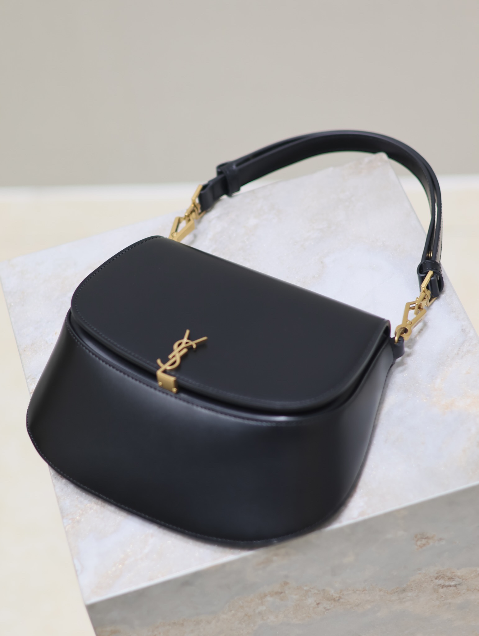 YSL-753824-Black