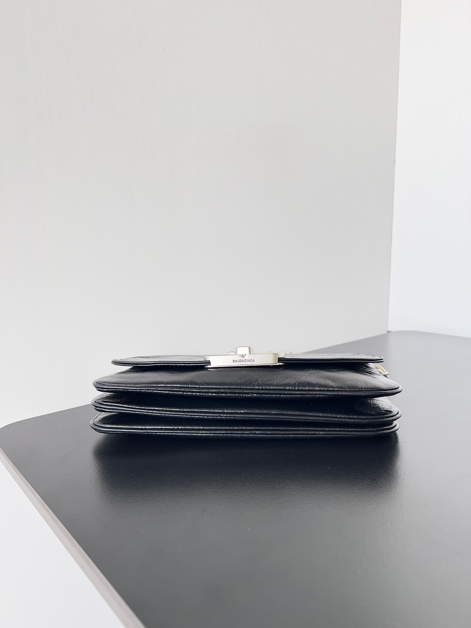 𝐁𝐚𝐥𝐞𝐧𝐜𝐢𝐚𝐠𝐚 bb soft shoulder bag-Sliver