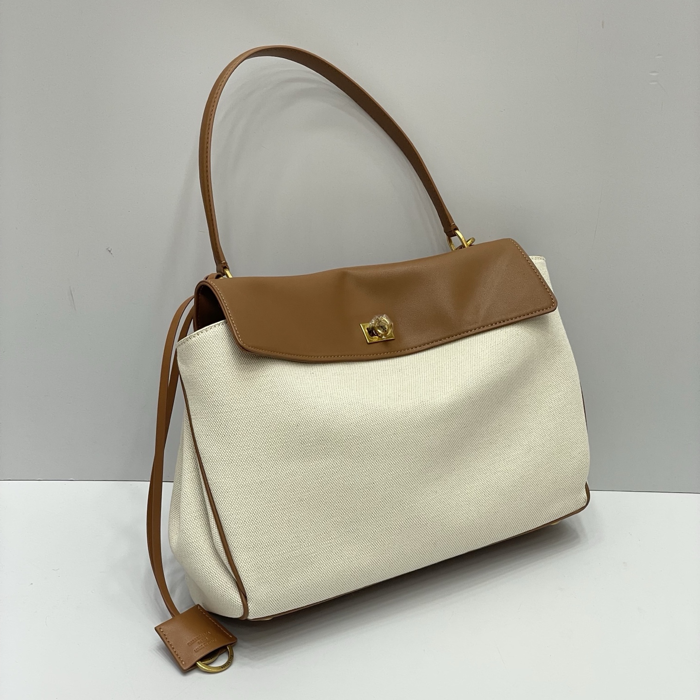 Balenciaga Rodeo Medium Bag