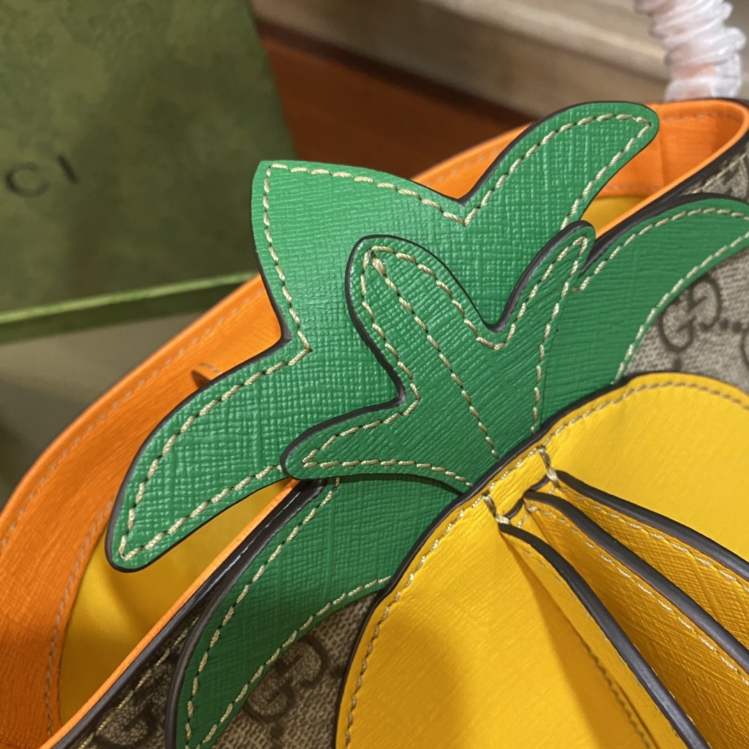 Gucci kids pineapple bag