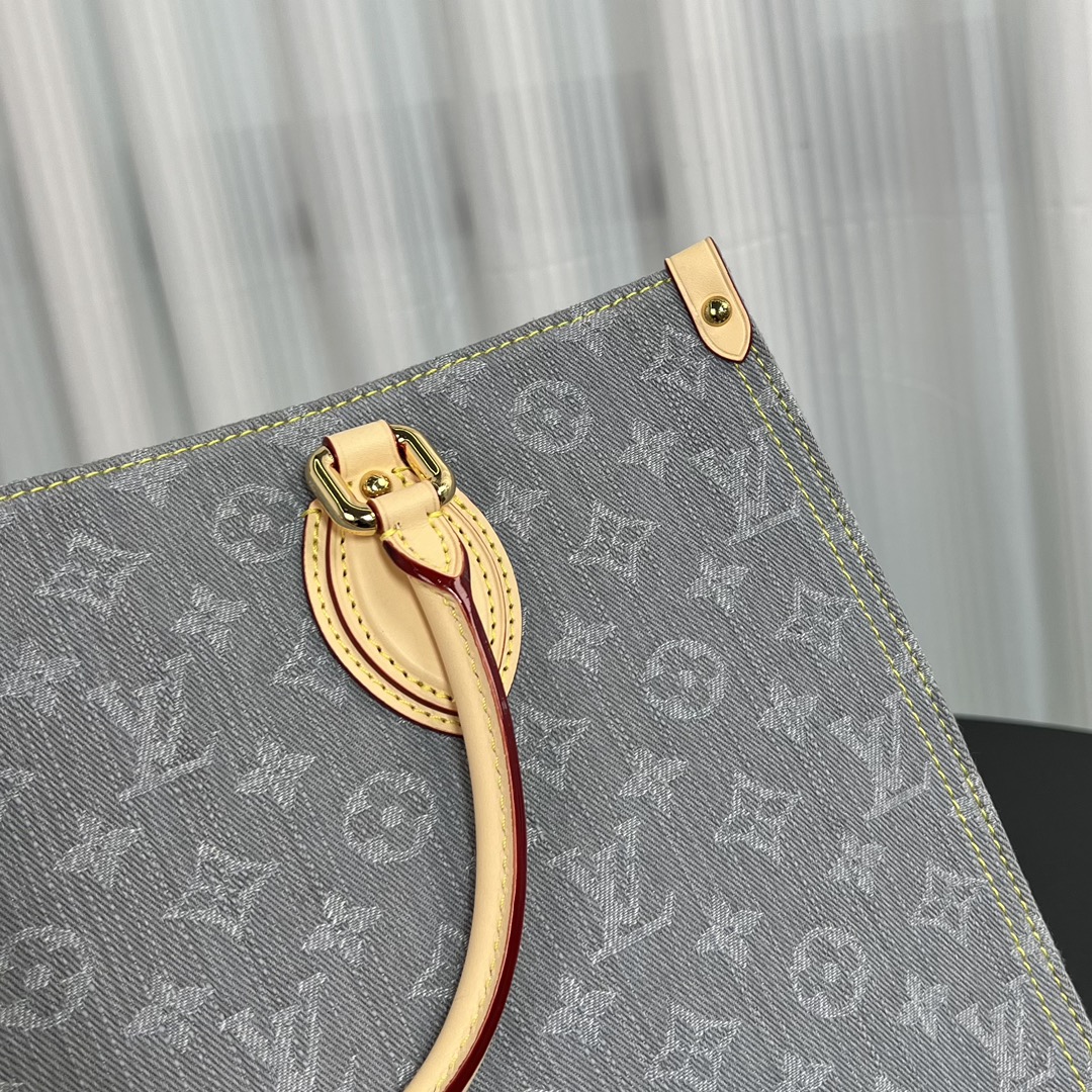 Louis Vuitton M13189 OnTheGo MM