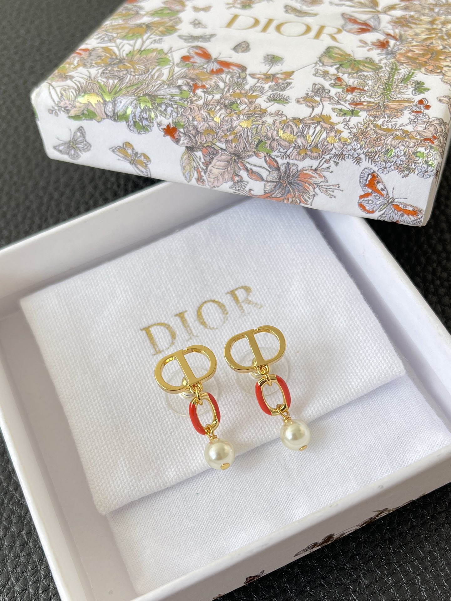Di0r Petit CD Earrings