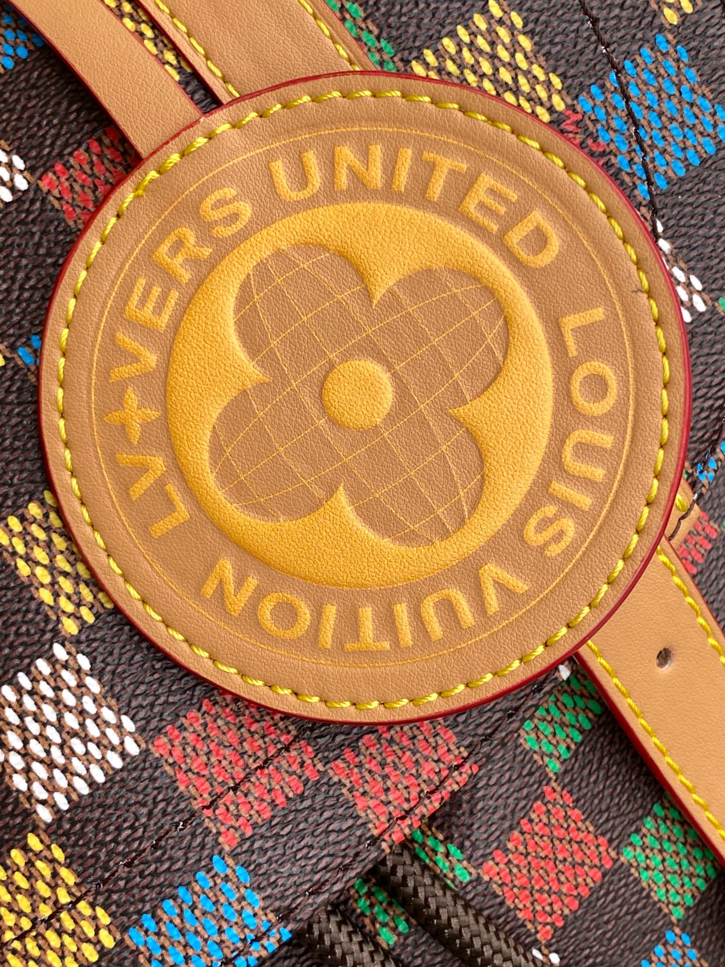 Louis Vuitton N00163 Fashion Show Christopher MM