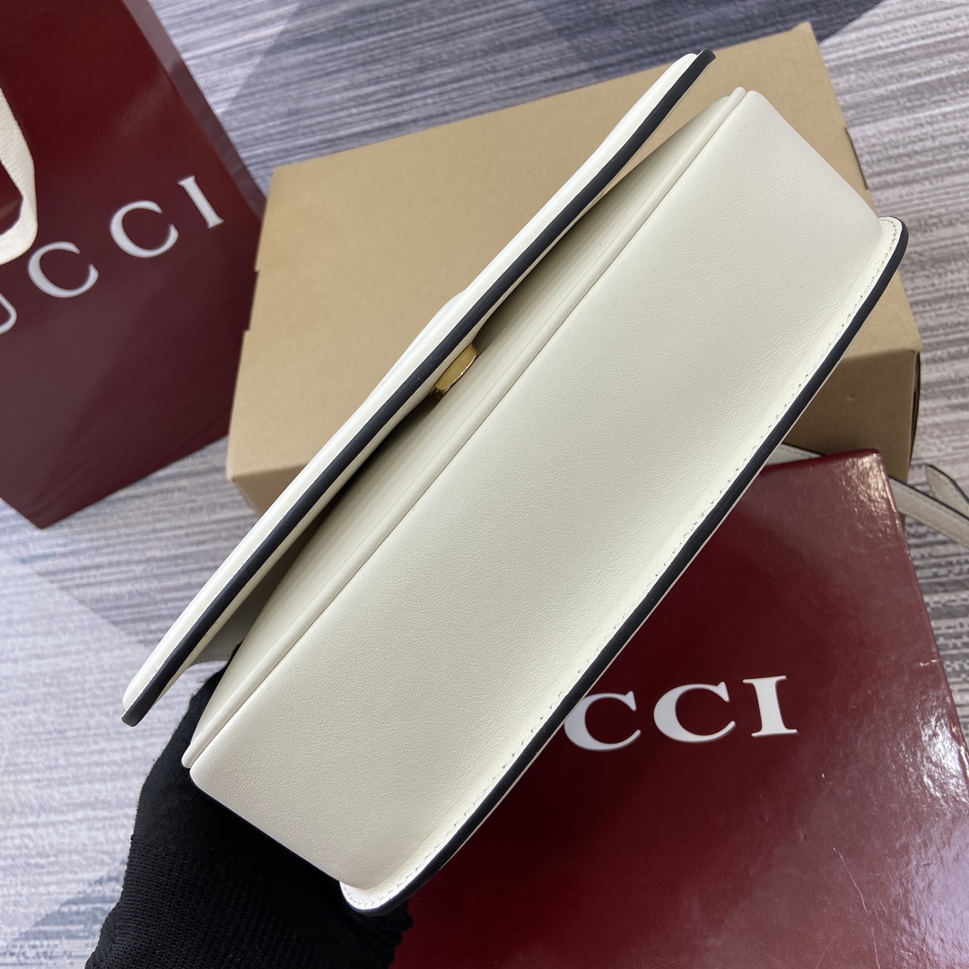 Gucci Blondie medium top handle bag-white