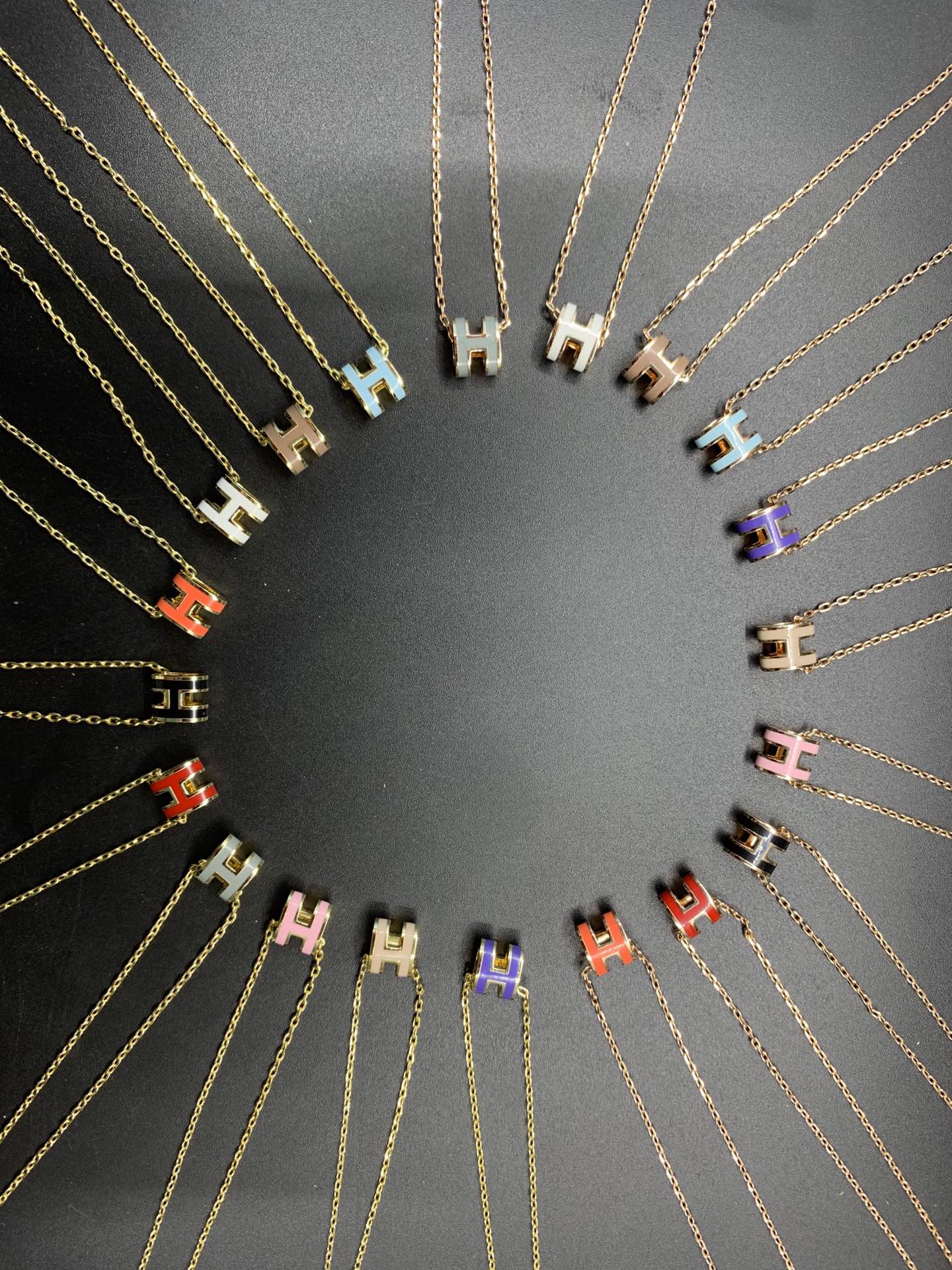 Hermès Mini Enamel H Necklace