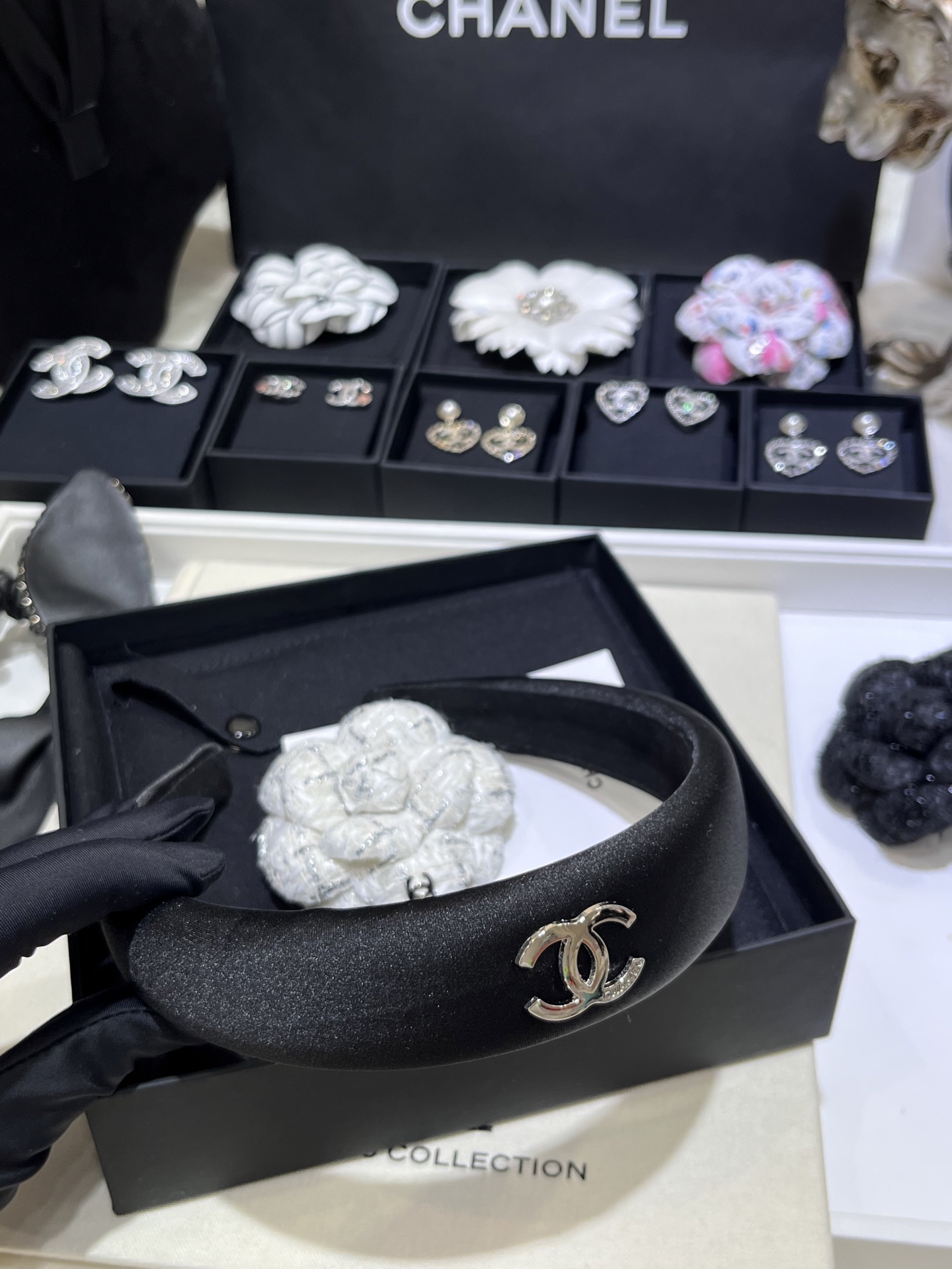 New Gold Double C Black Velvet Wide Headband