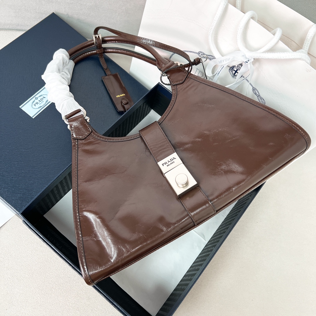 Prada- 2025 Oil-Wax Leather Signature Bag 1BG563 -Brown