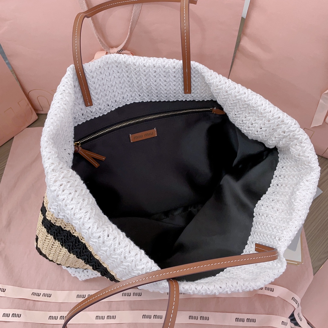 MiuMiu-Raffia-effect woven tote bag