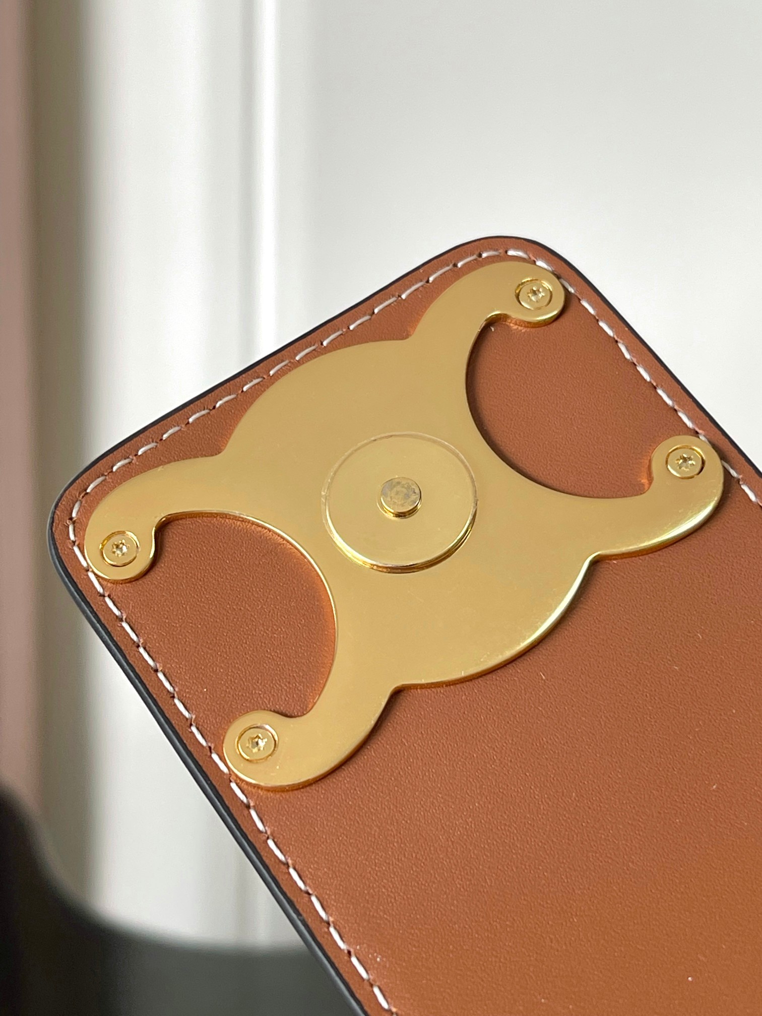 CELINE Triangular Straw Bag i