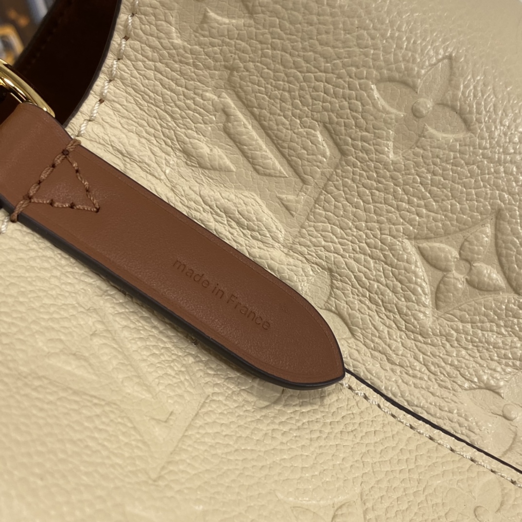 LV Embossed Calfskin Noé Bucket Bag