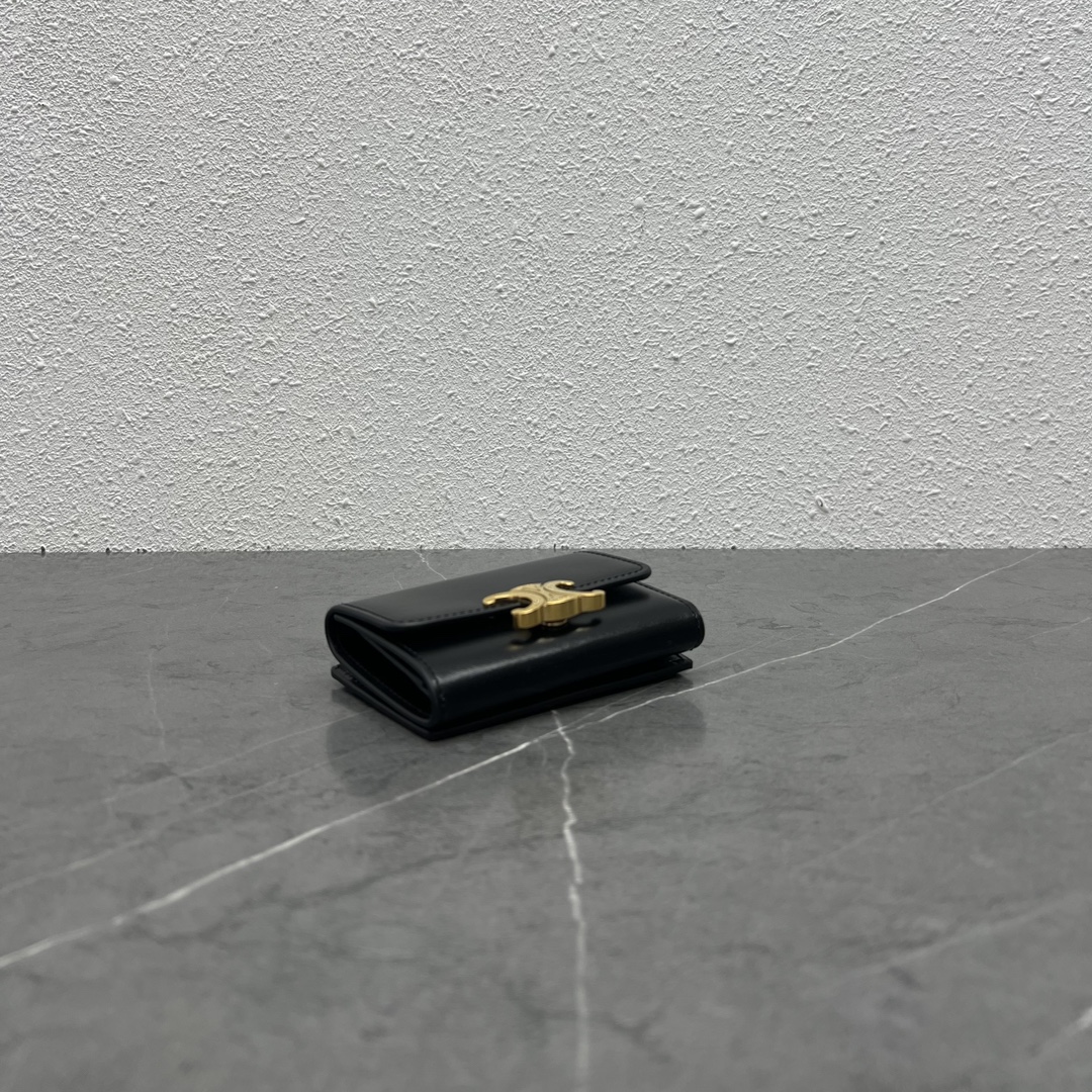 CELINE Wallet