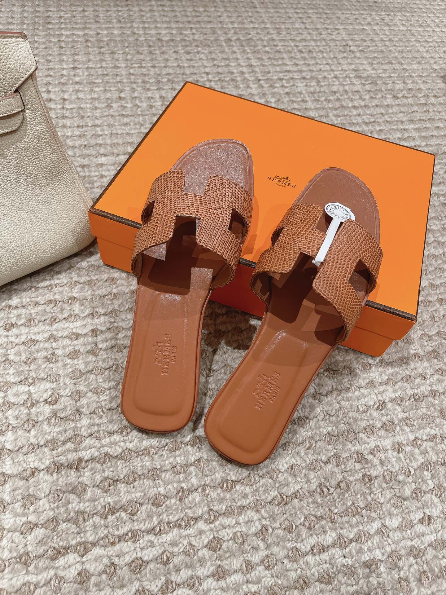 Hermès lizard pattern -Brown