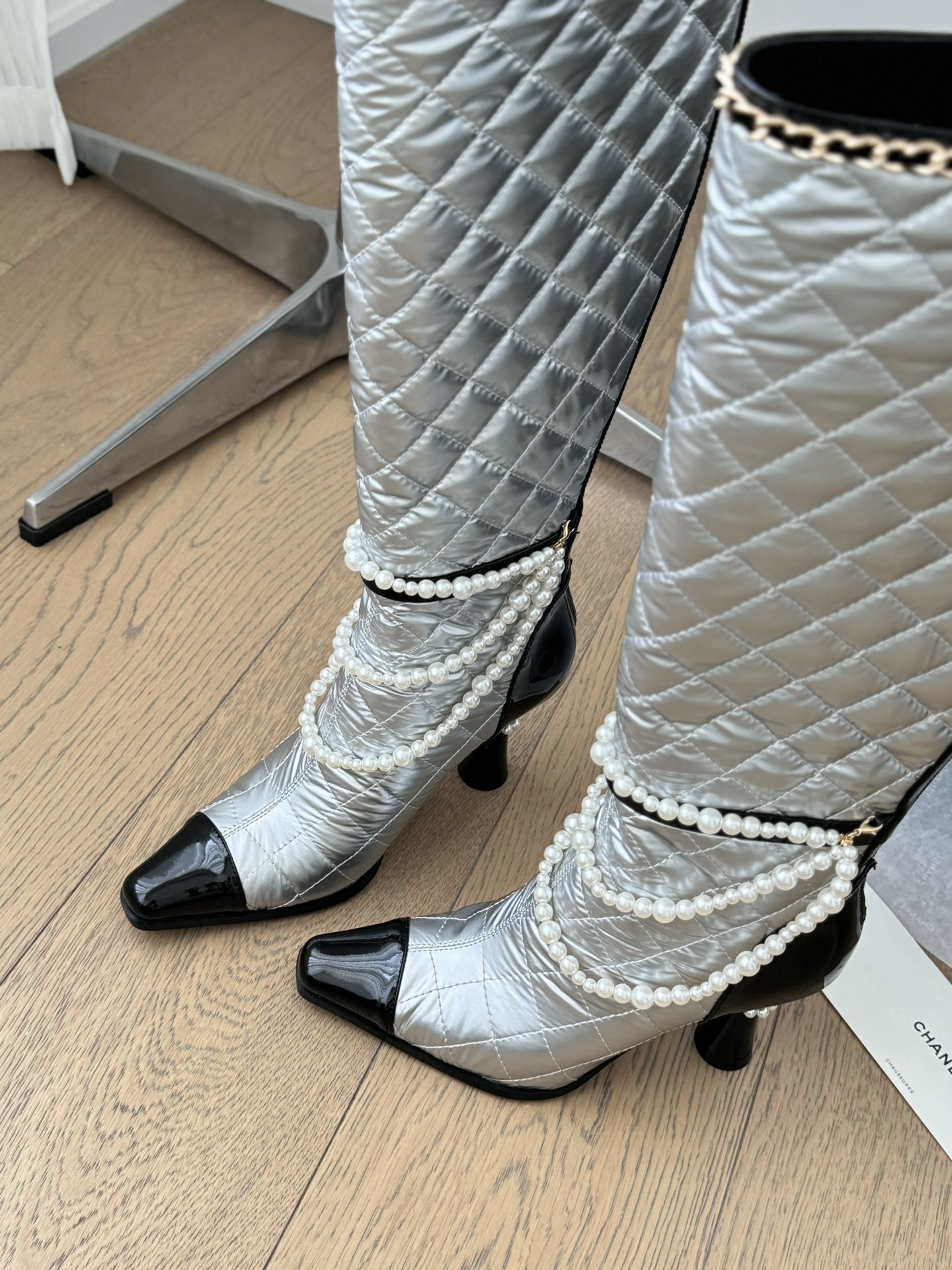 Chane* new autumn/winter boots-white