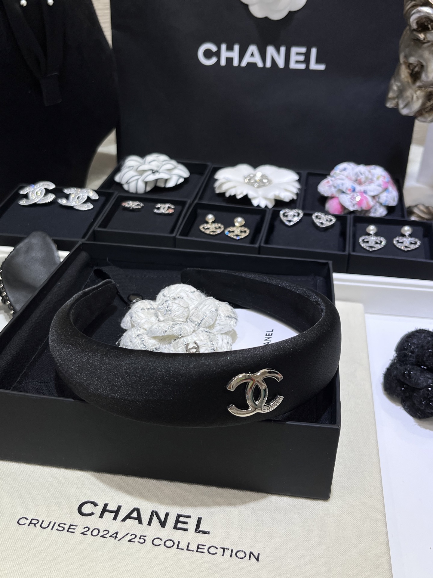 New Gold Double C Black Velvet Wide Headband