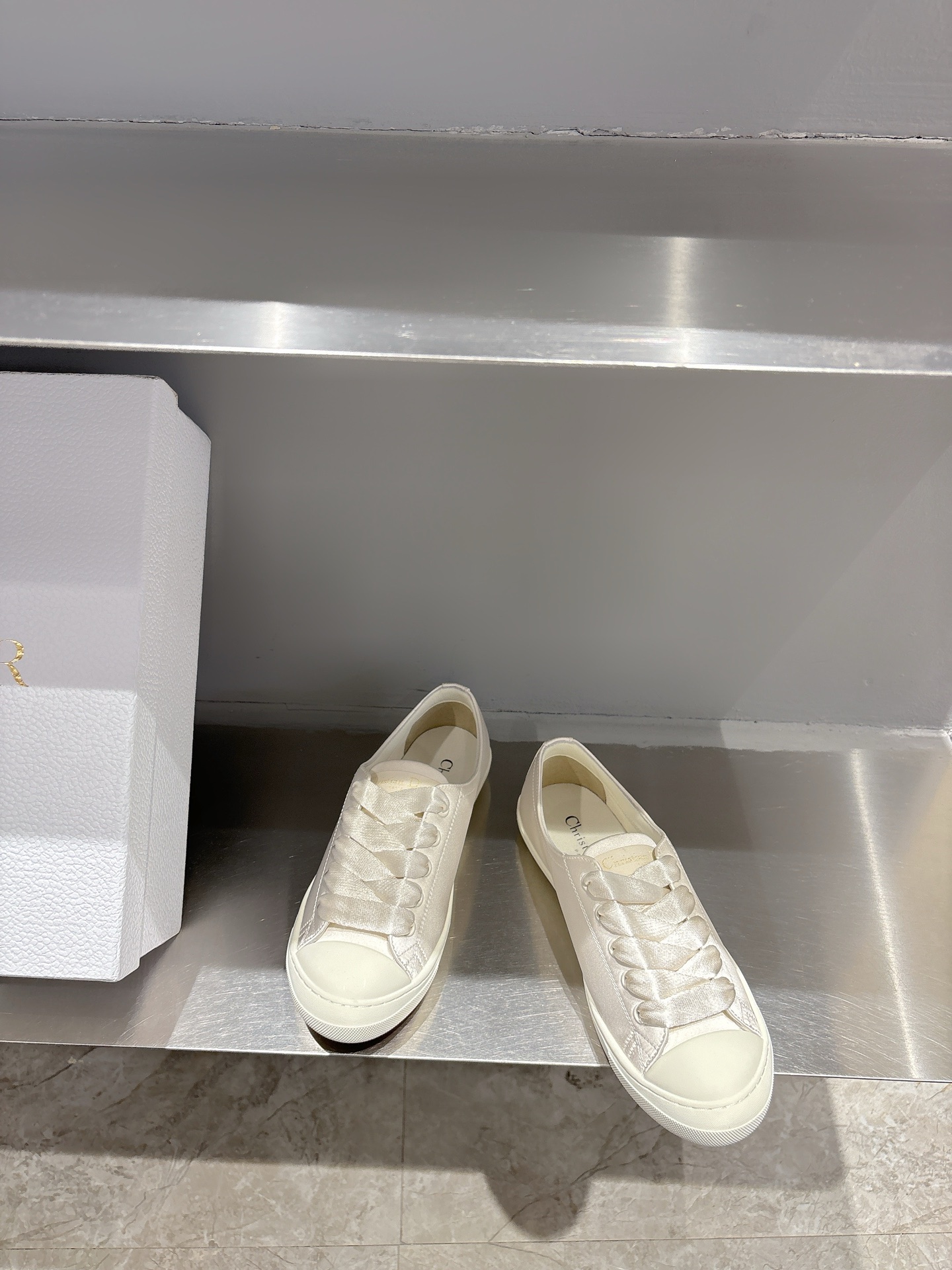 Dior 2025 Spring/Summer Fashion Sneakers