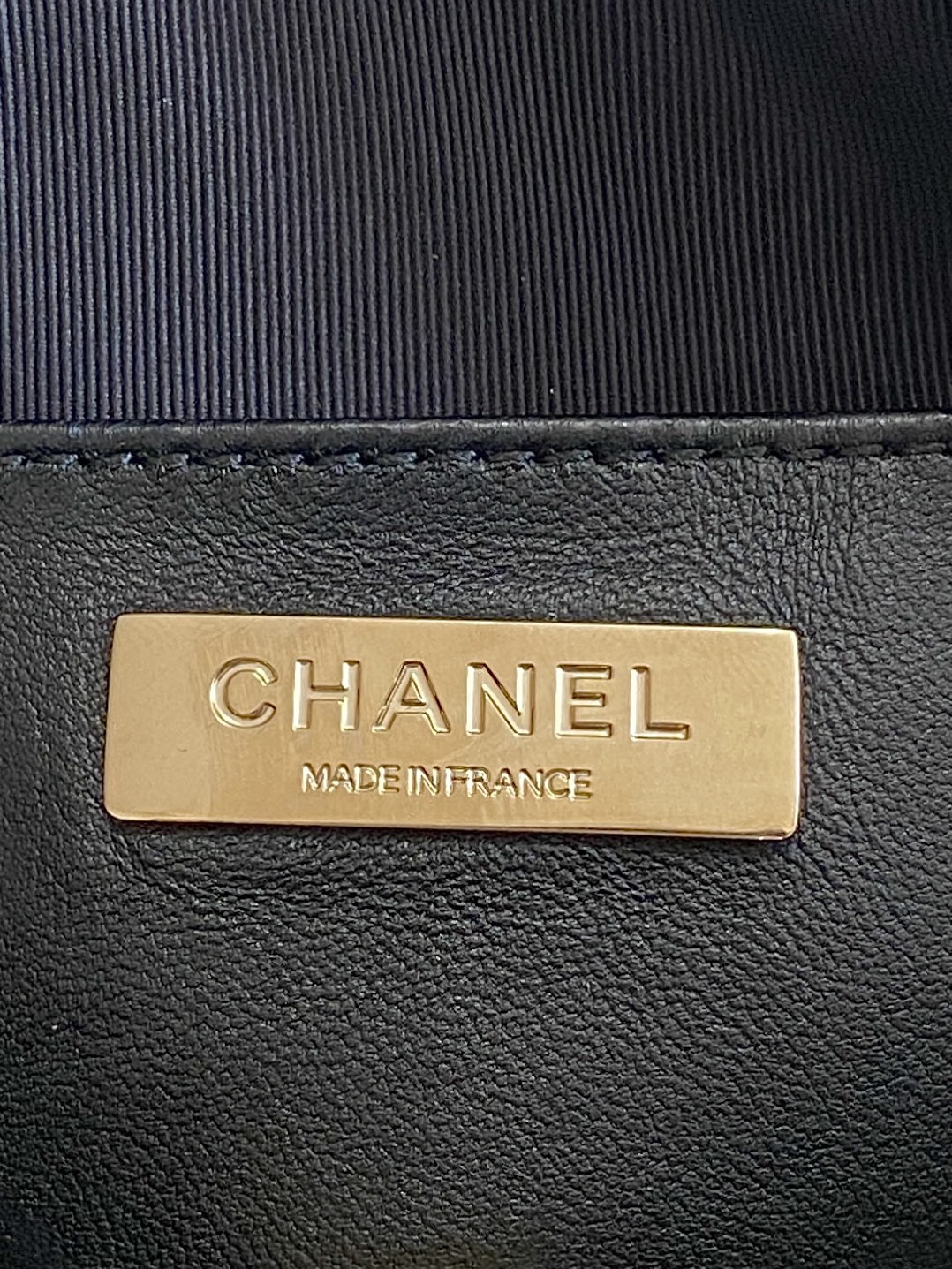 Chanel star chain bag