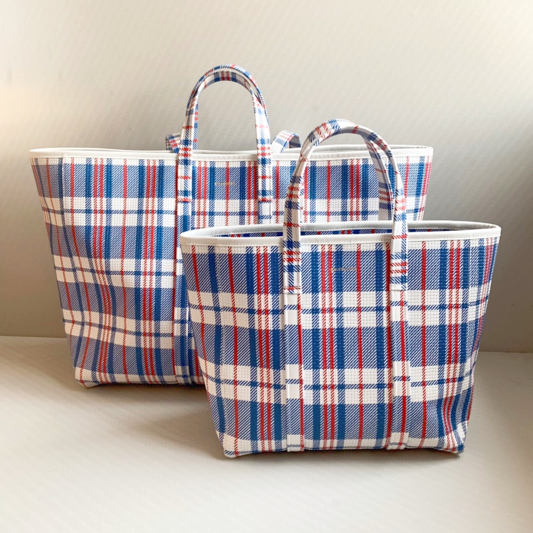 𝗕a𝗹𝗲𝗻𝗰𝗶𝗮𝗴𝗮 New Tote Bag