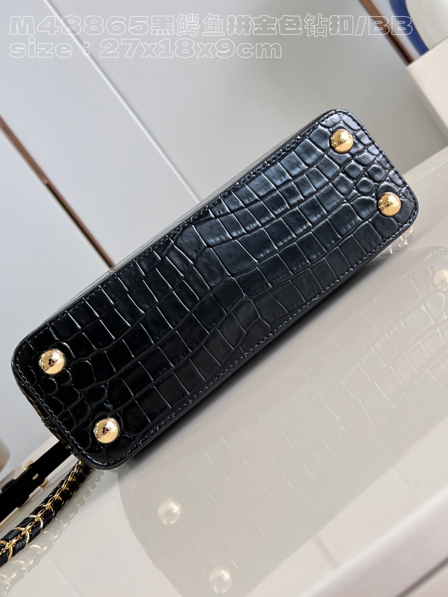 Capucines- M48865 black crocodile