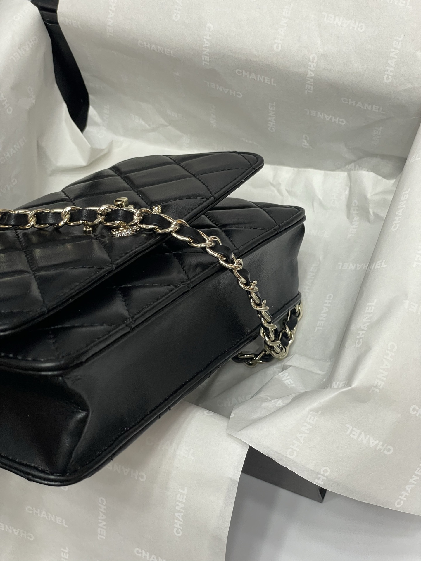 Chanel-Purse with handle