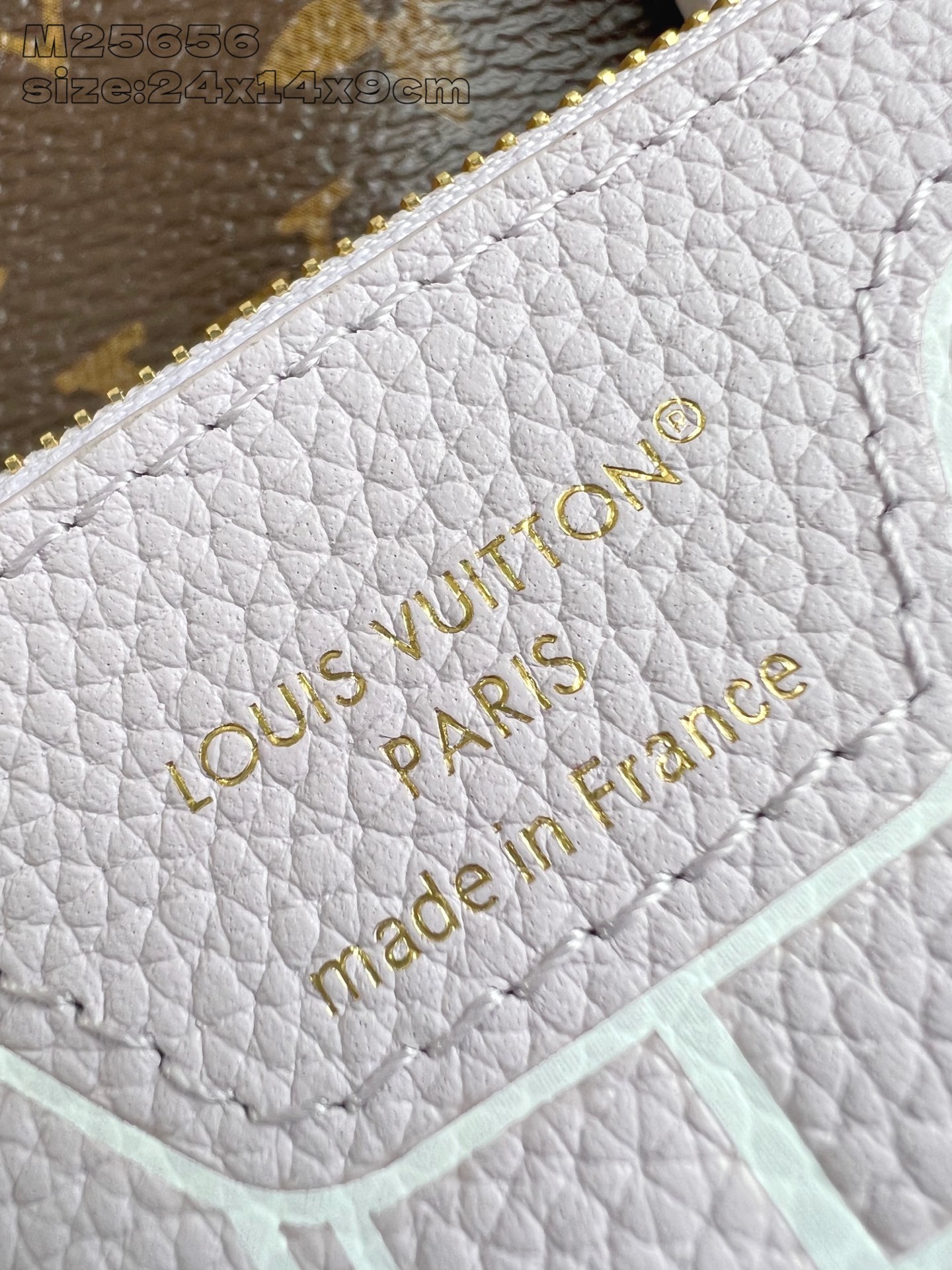 LV M25656 Neverfull Bandoulière Inside Out BB