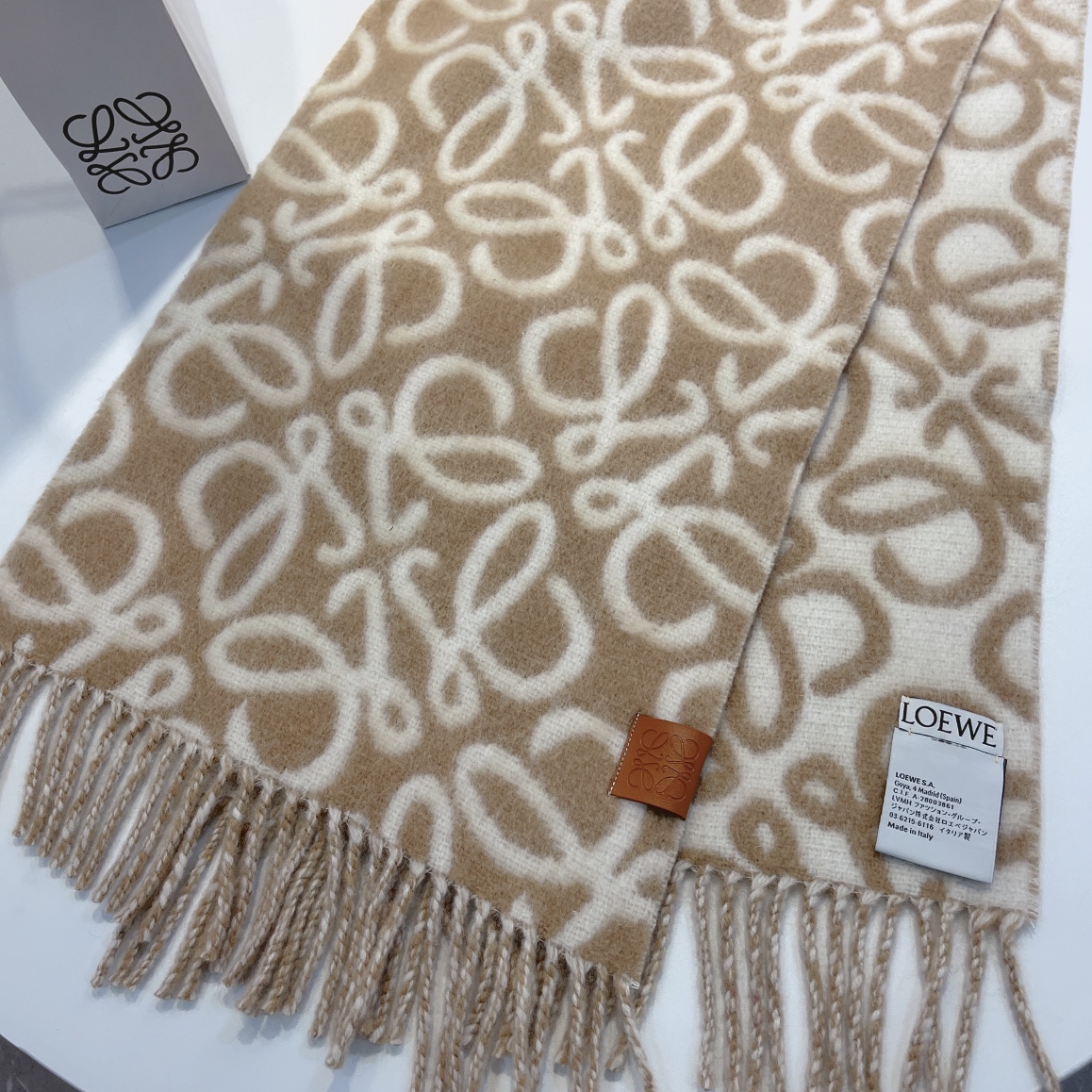 𝐋𝐨𝐞𝐰𝐞-Wool scarf-Yellow-brown