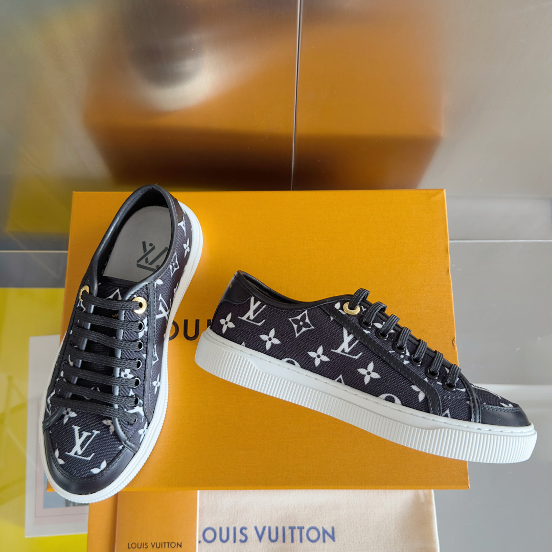 LV Lagoon Denim Monogram Embossed Canvas Sneakers-cherry