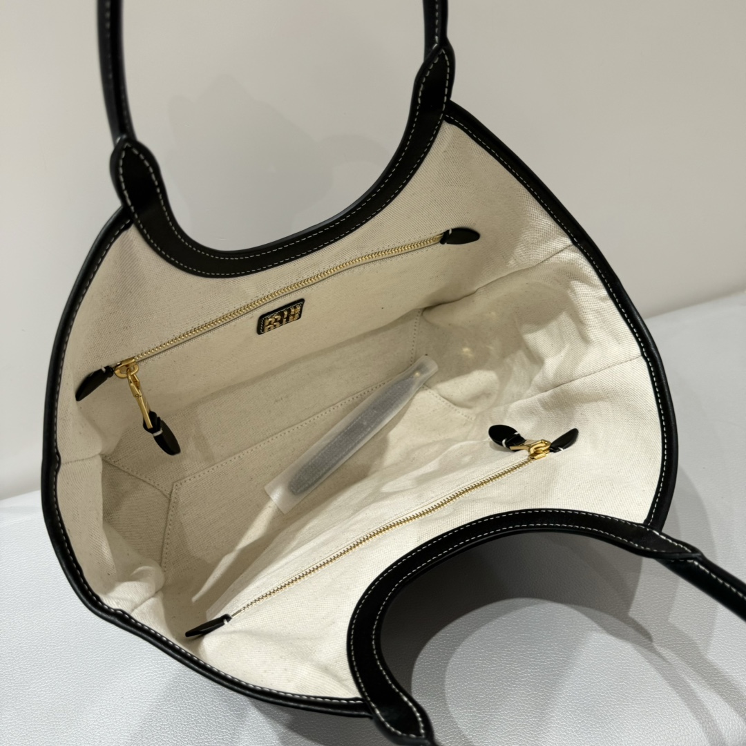 Miu Miu Ivy tote bag