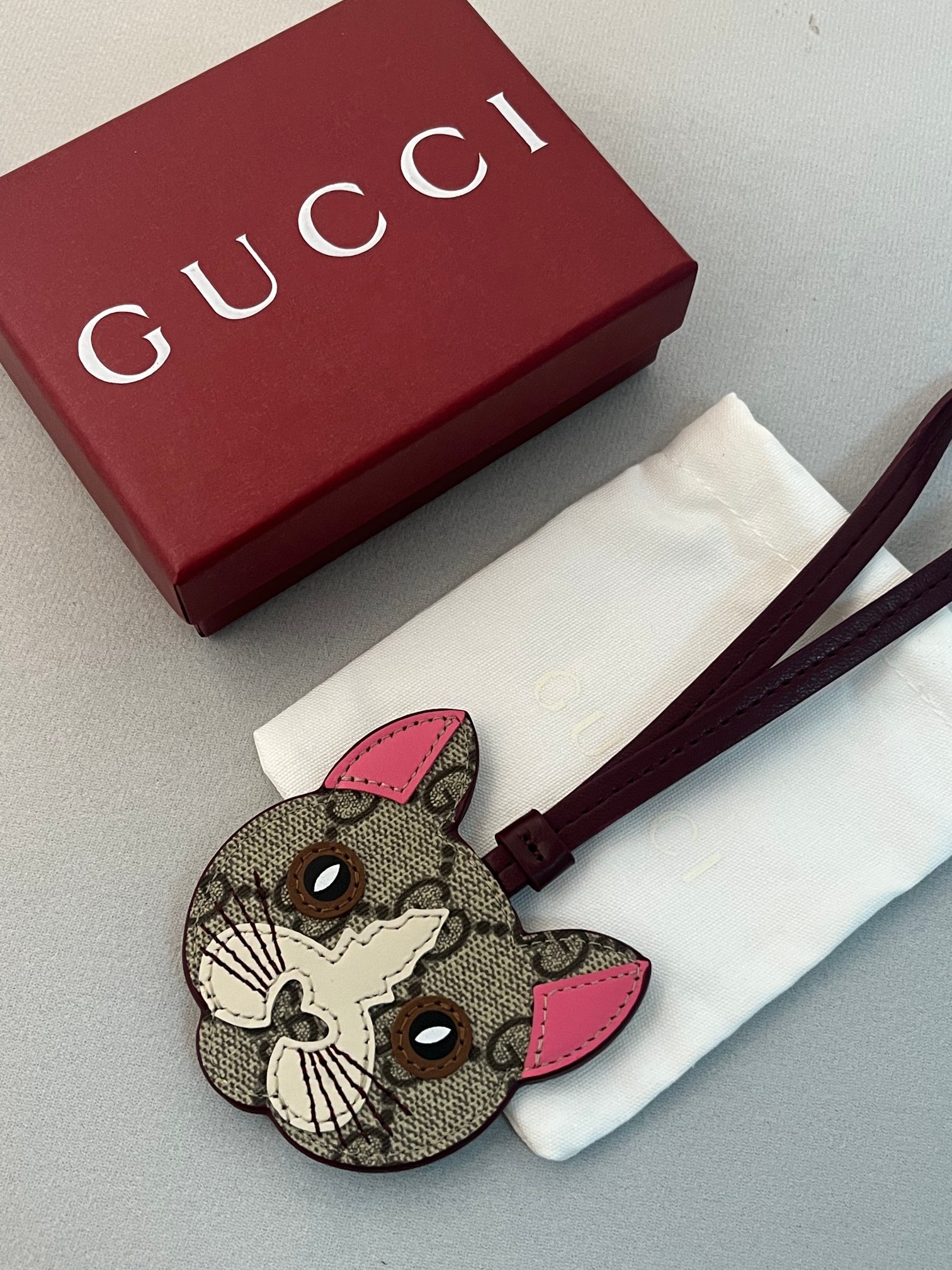 Gucci GG Emblem Cat Charm