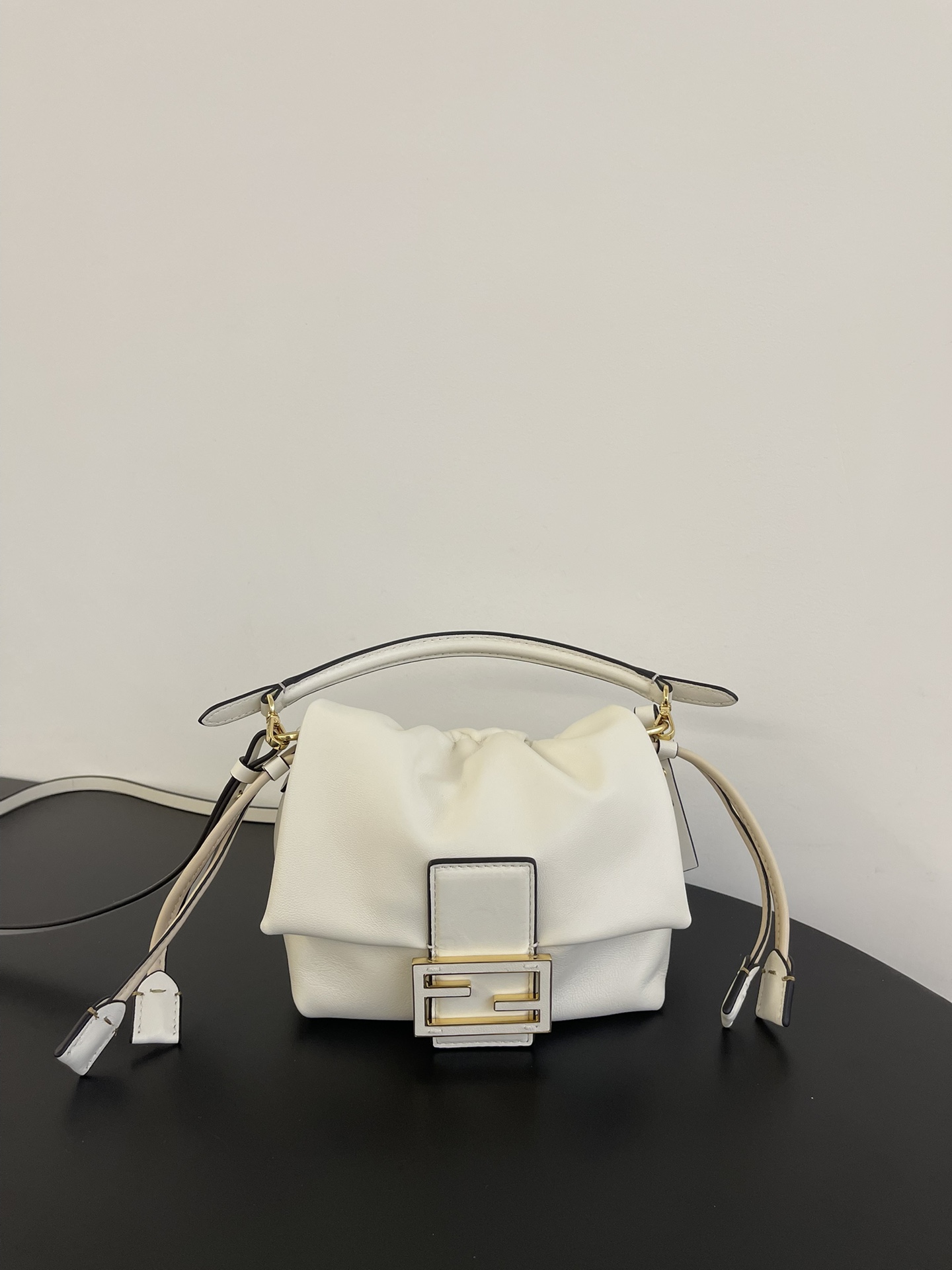 Fendi Mamma Baguette white