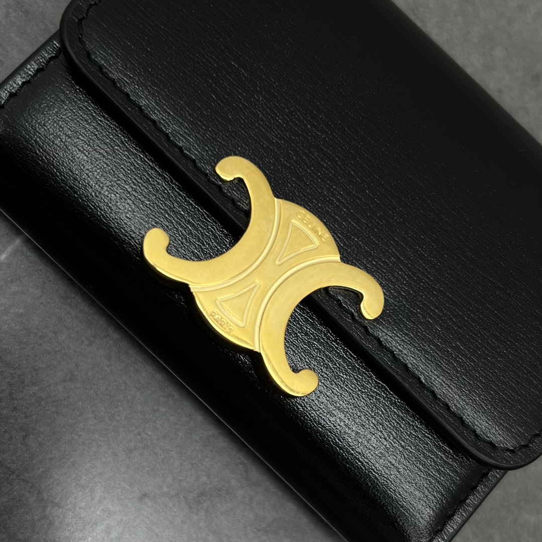 CELINE Wallet