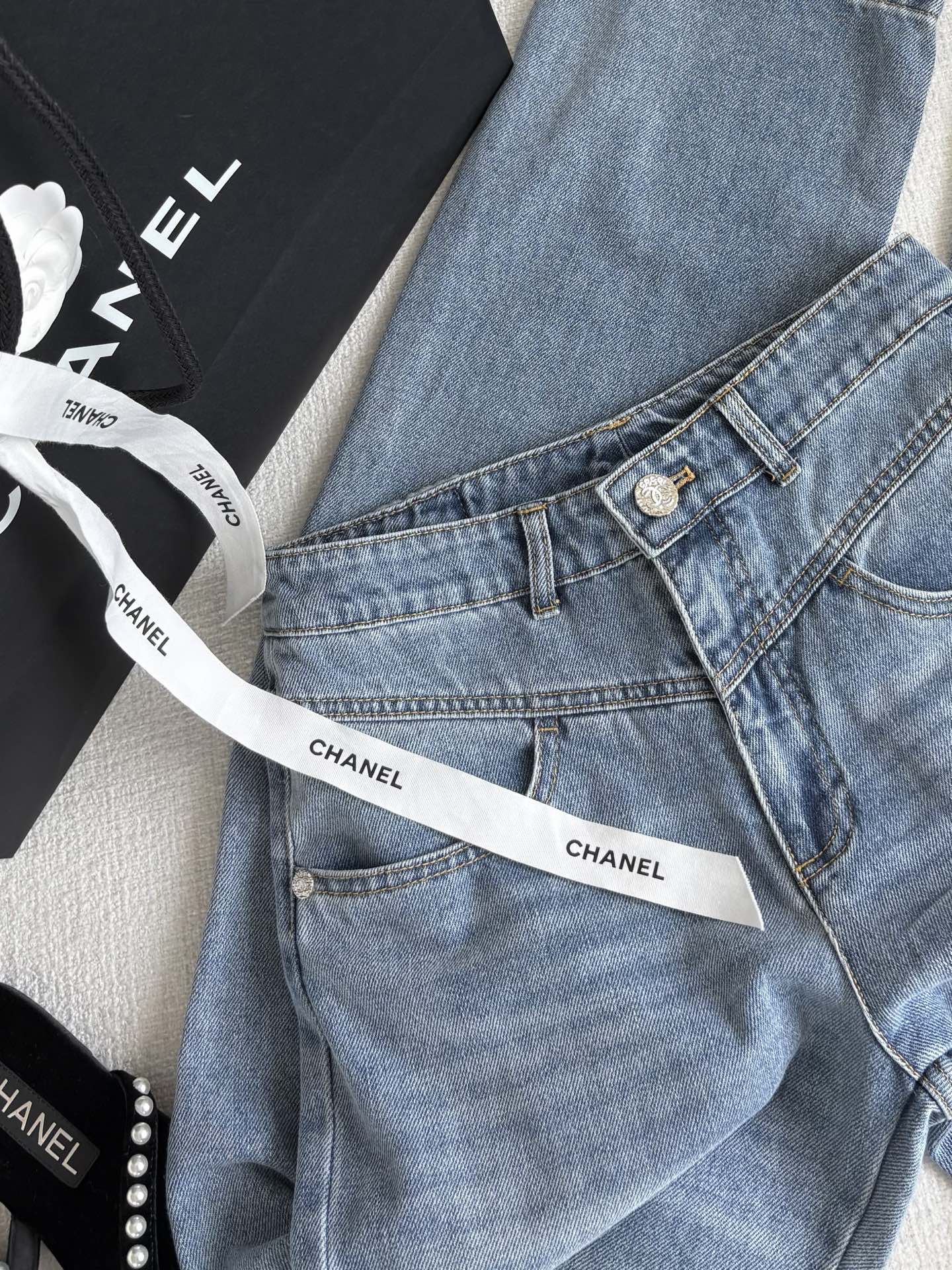 Chane Jeans Embroidered Denim Blue