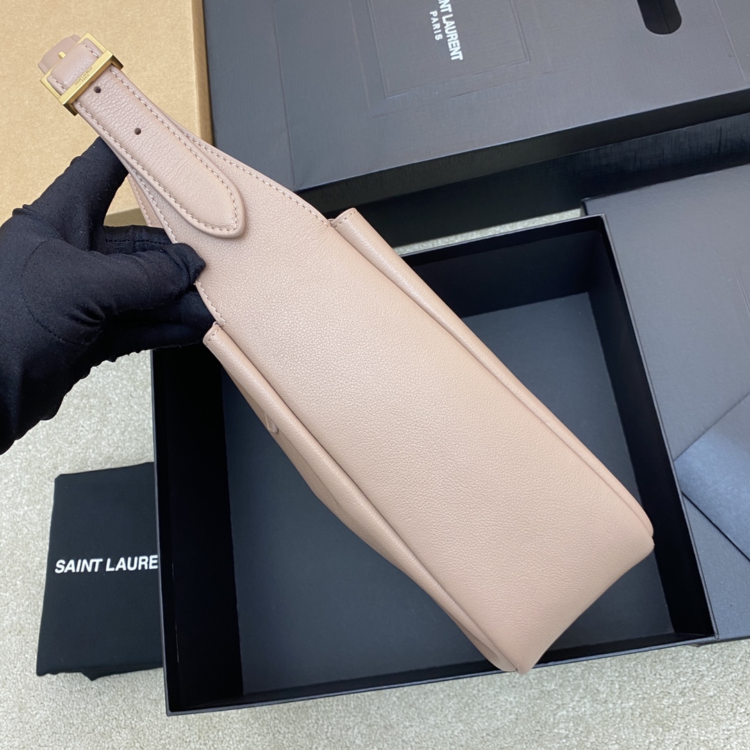 SAINT LAURENT ROSE Hobo in Blush Rose