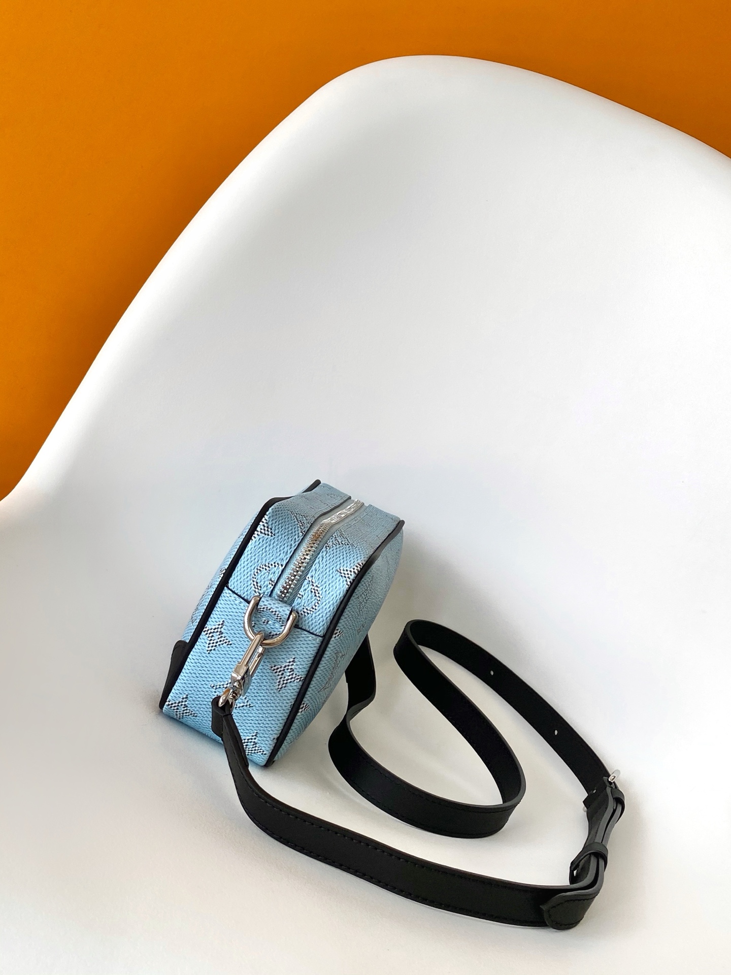 LV M14684 Trocadéro Wearable Wallet