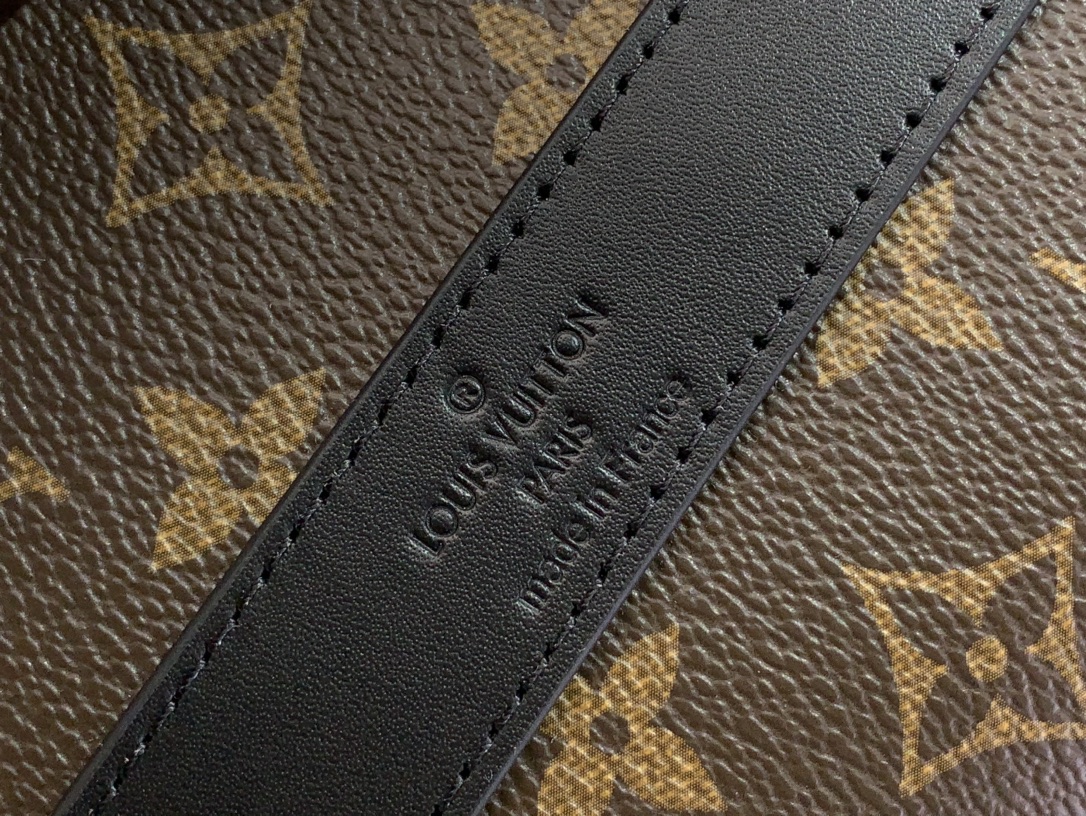 Louis Vuitton M45734 Weekend Tote Bag