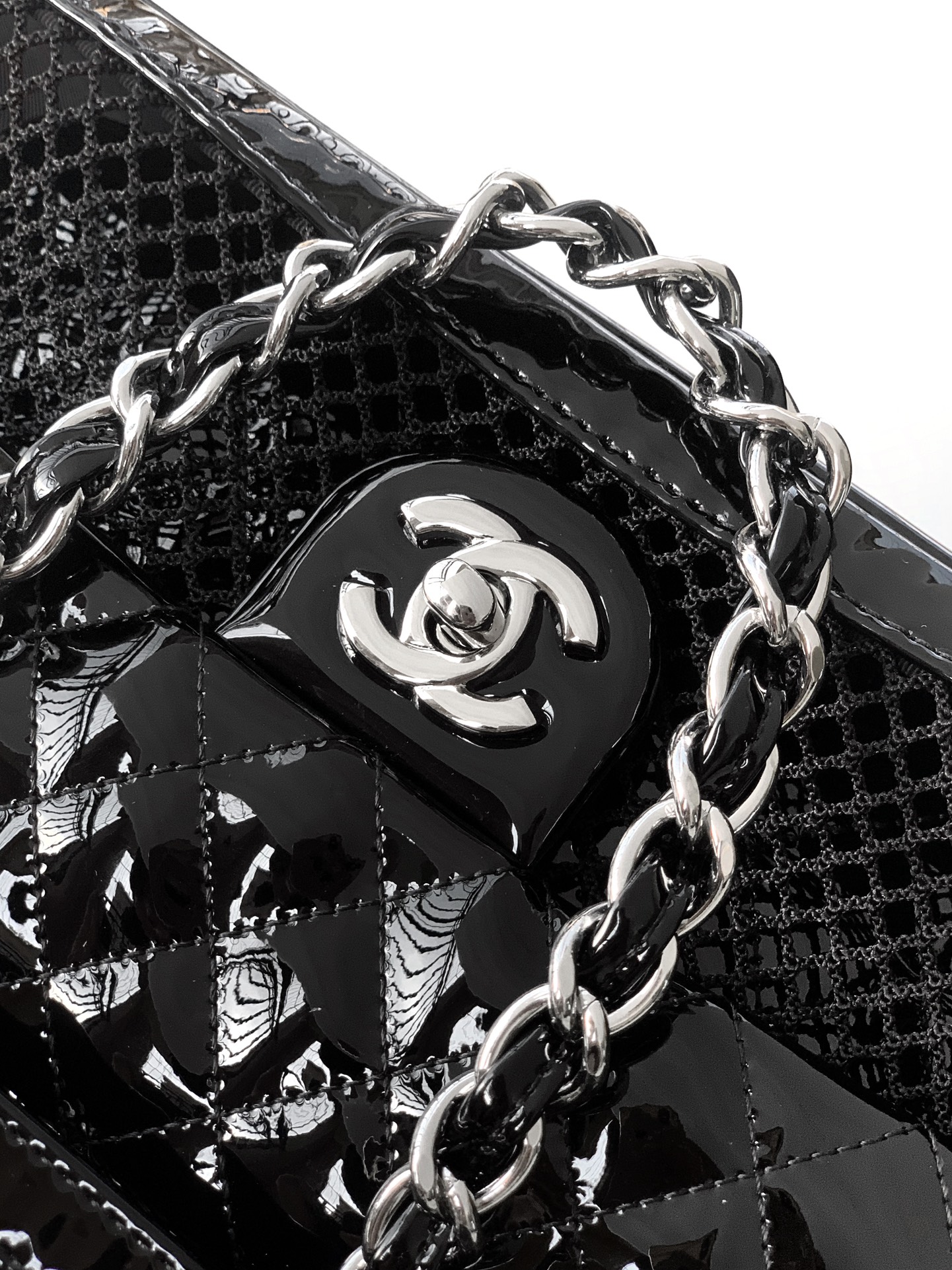 Chanel-architectural mesh