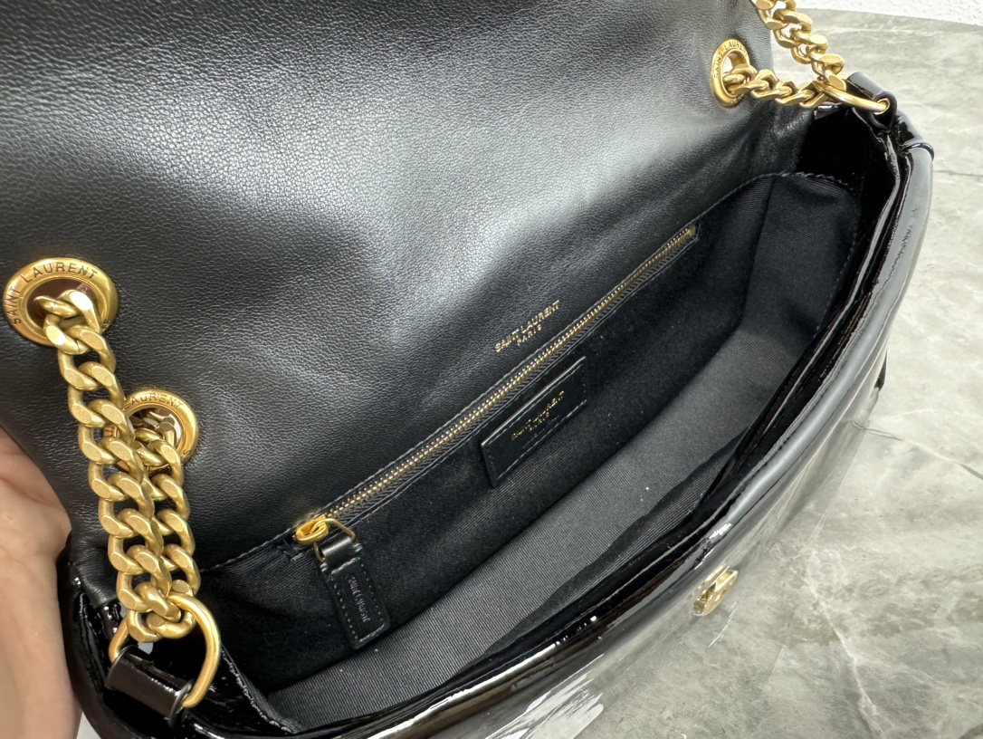 Calypso small in patent leather