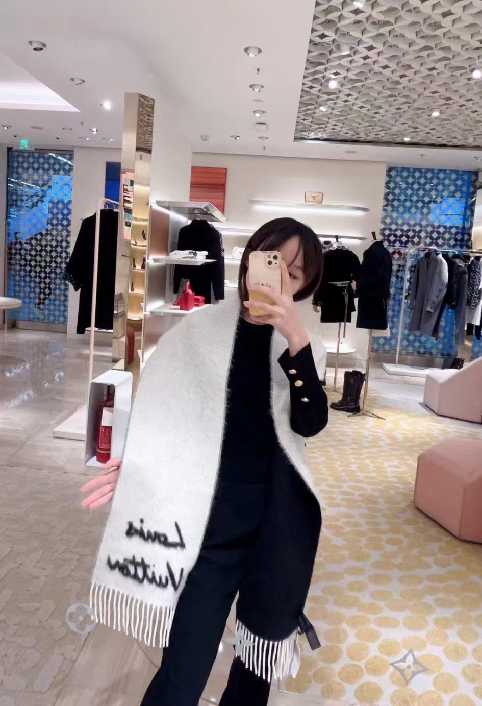 Fluffygram scarf-white