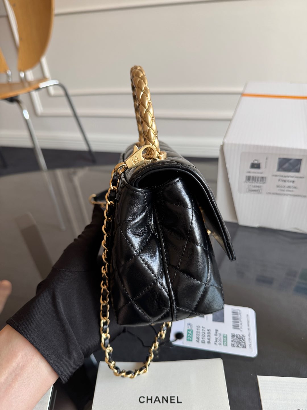chanel cocohandle bag