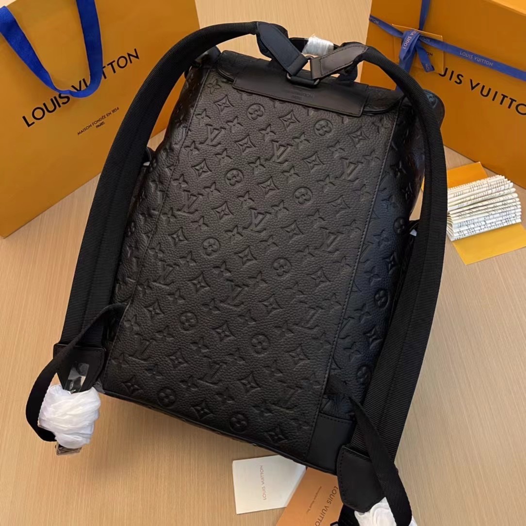 Louis Vuitton Monogram Taurillon Leather M55699 Christopher MM