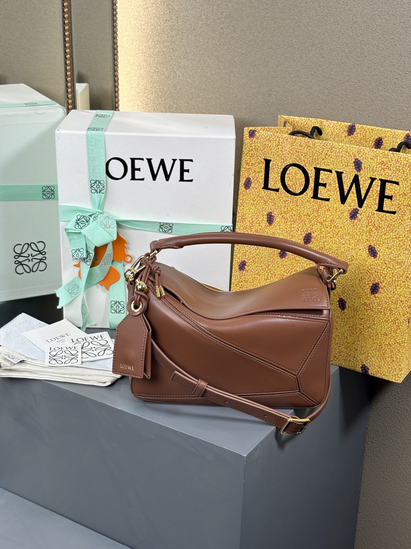 Loewe Puzzle bag in nappa lambskin-small