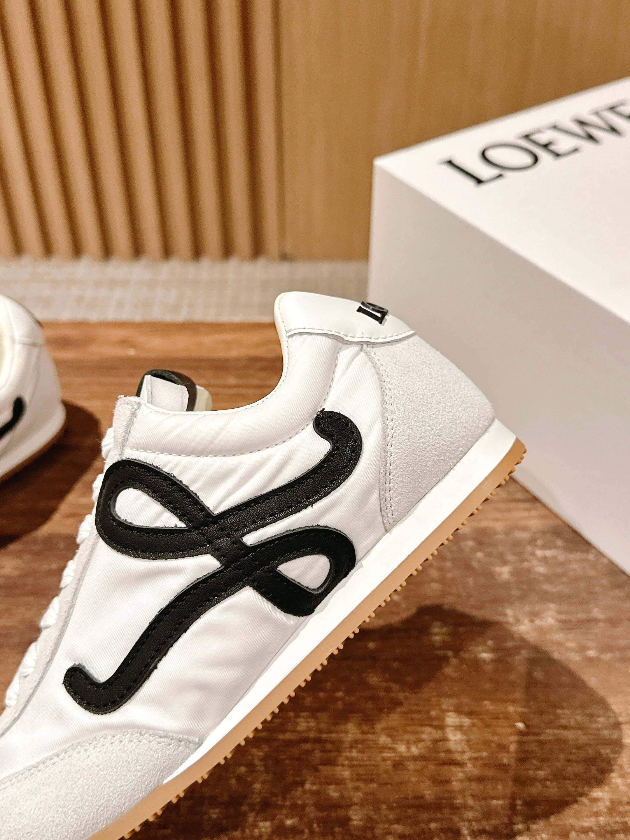 Loewe Ballet Runner 2.0 in nylon and calfskin White/Black