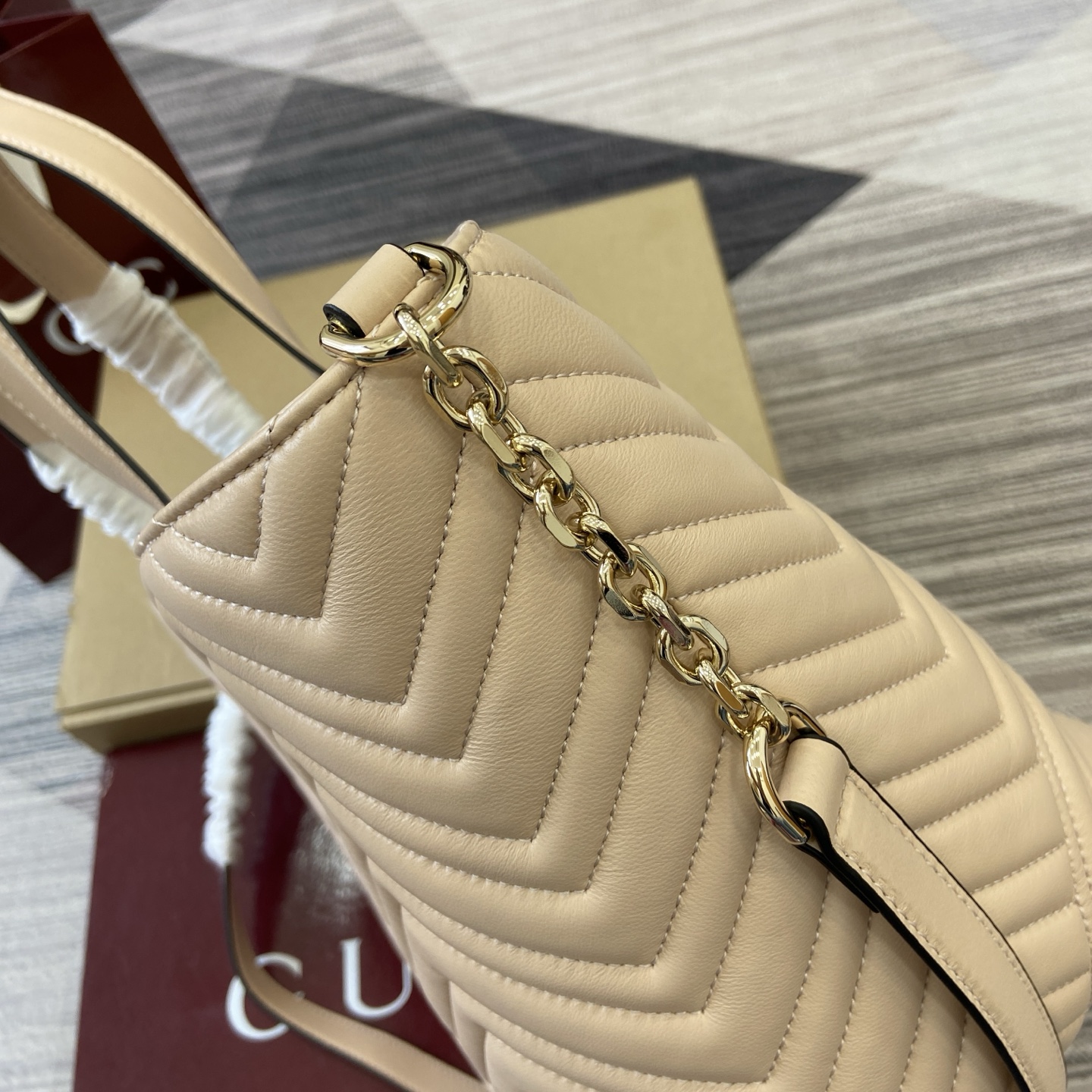 Gucci Betty small tote bag