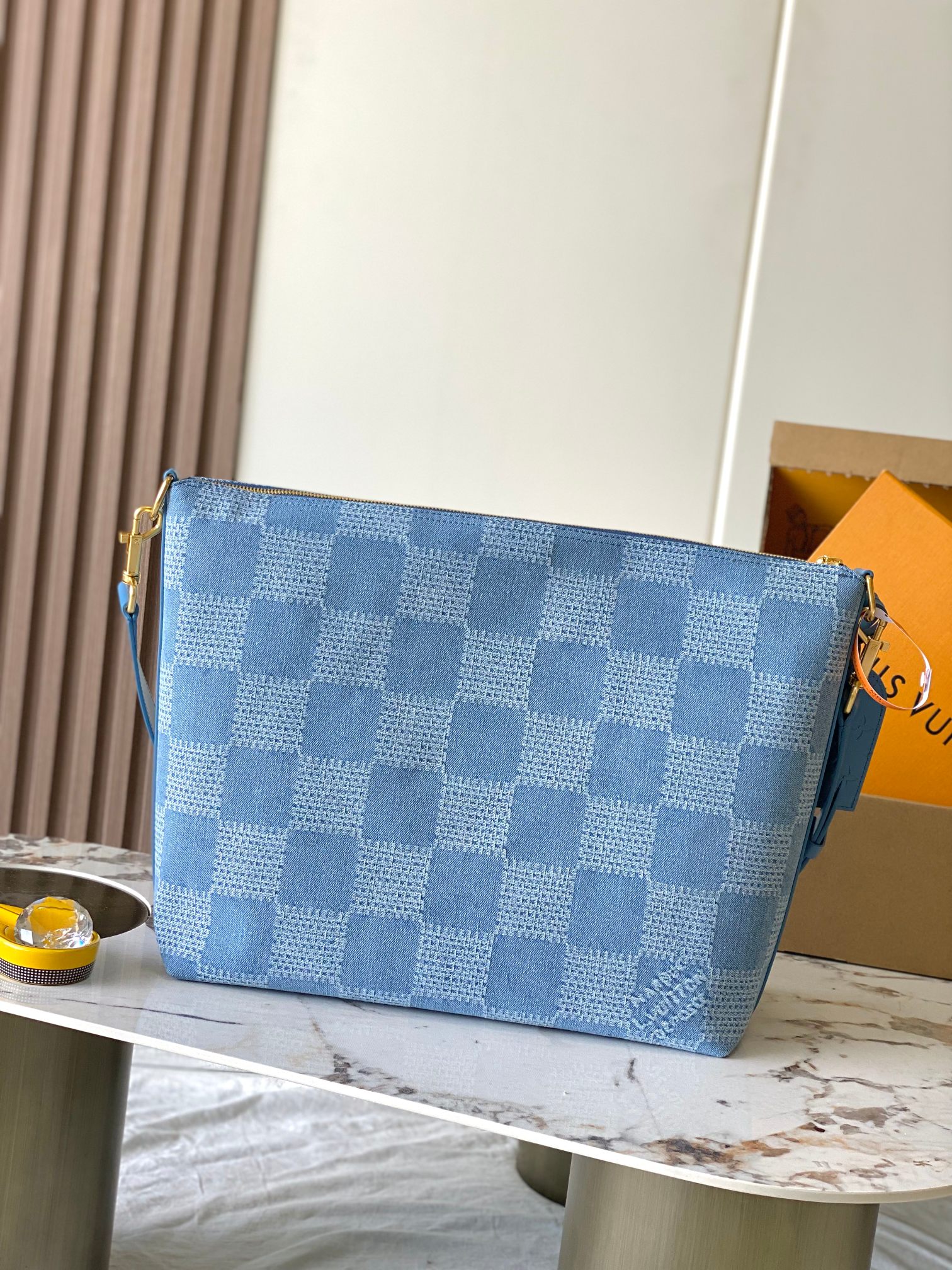 LV N00202 New Vagabond Hobo